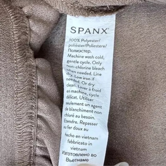 Spanx NWT Crepe Pleated Trouser Pant Size Medium - Picture 6 of 7
